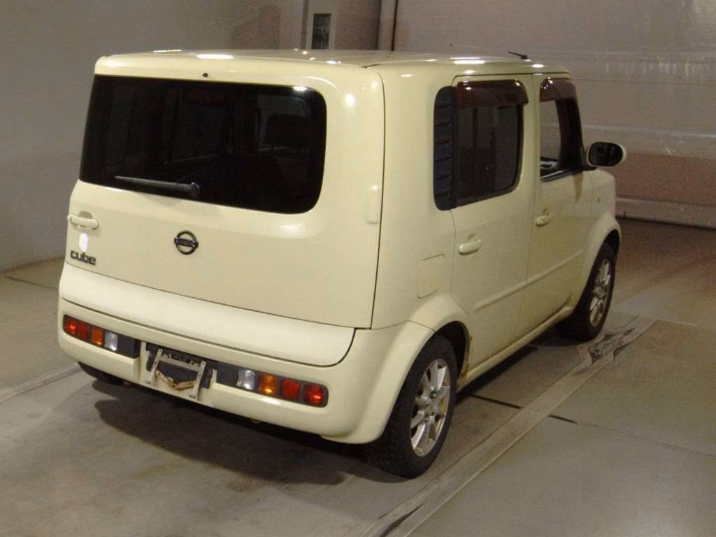 NISSAN CUBE