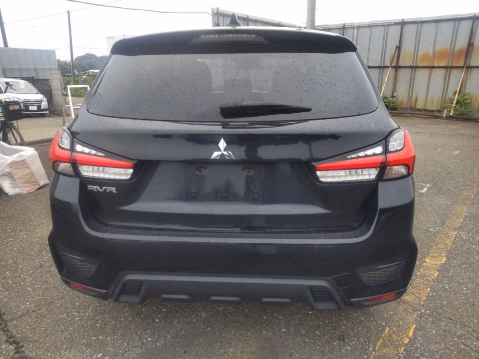 MITSUBISHI RVR