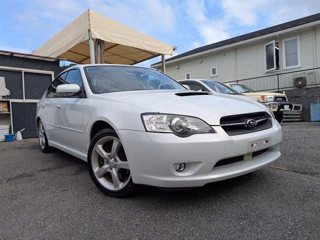 Subaru Legacy B4