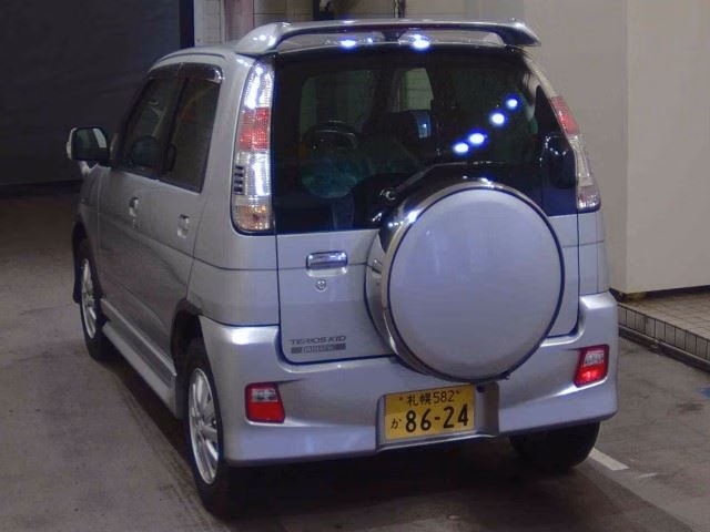 DAIHATSU TERIOS KID