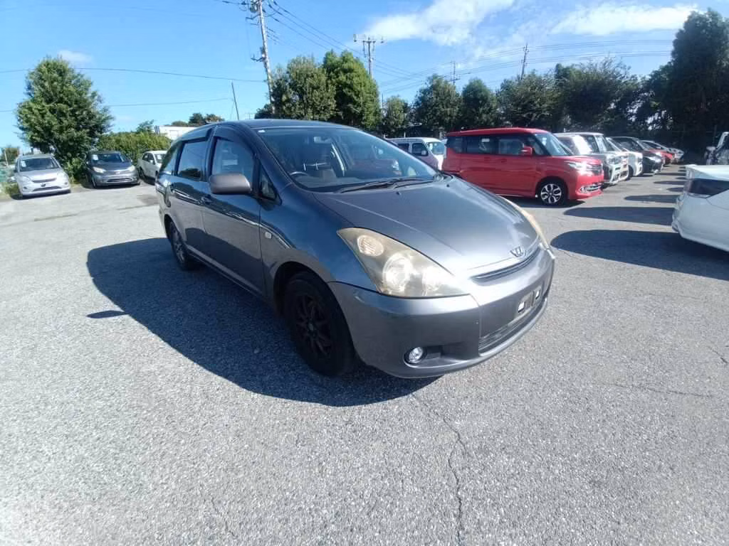 TOYOTA WISH