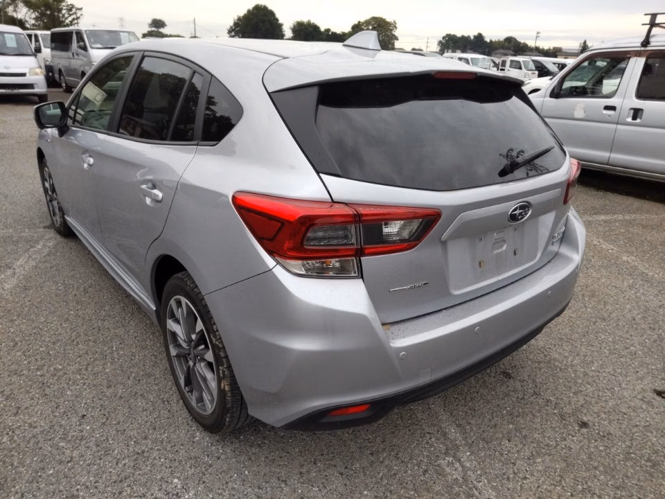 SUBARU IMPREZA