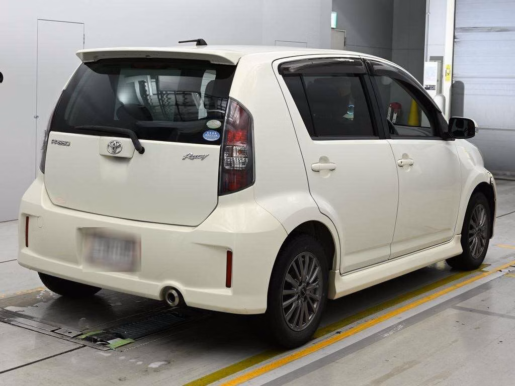 TOYOTA PASSO