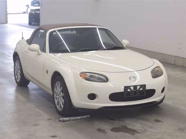 MAZDA ROADSTER