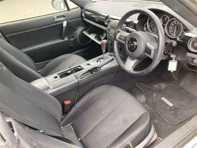 MAZDA ROADSTER