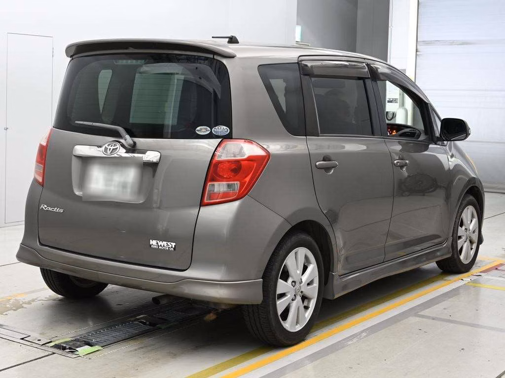 TOYOTA RACTIS