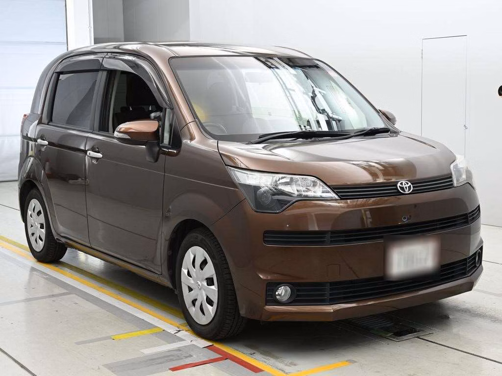 TOYOTA SPADE