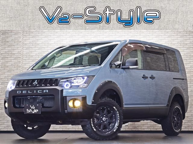 Mitsubishi Delica D:5