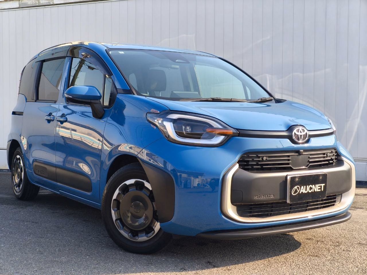 toyota Sienta