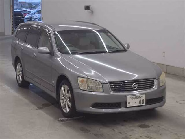 Nissan Stagea