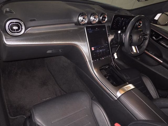 MERCEDES-BENZ C-CLASS