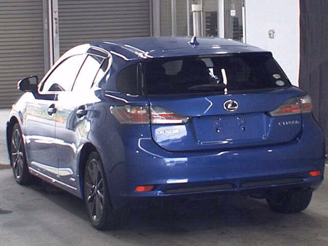 LEXUS CT200H