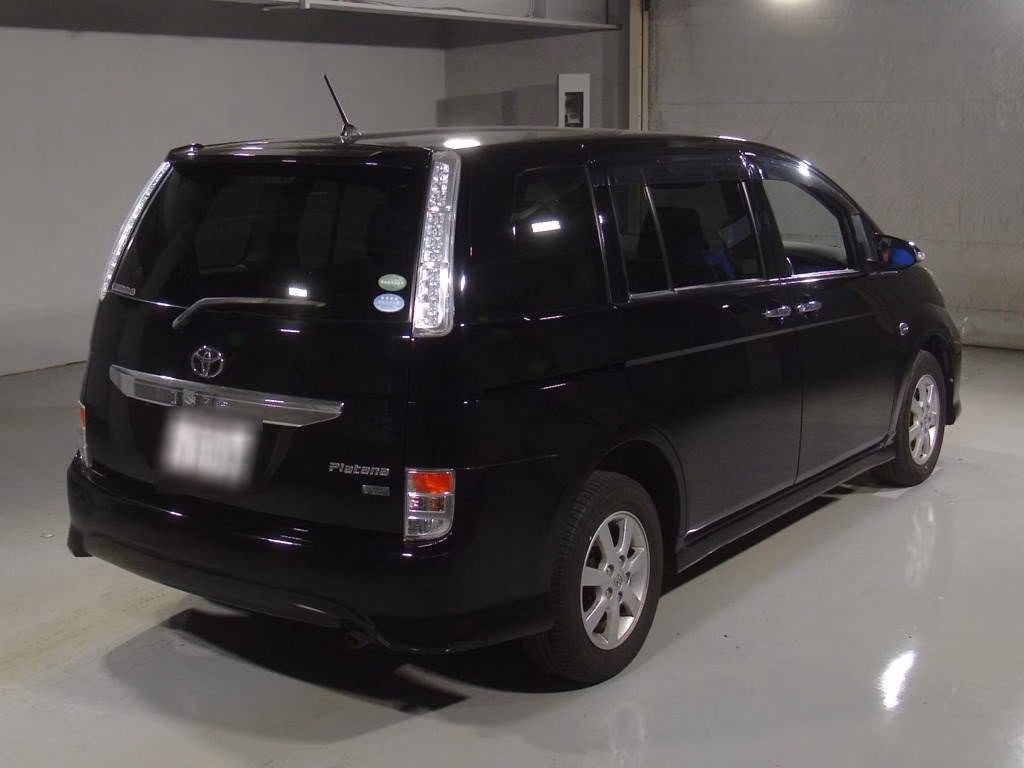 TOYOTA ISIS