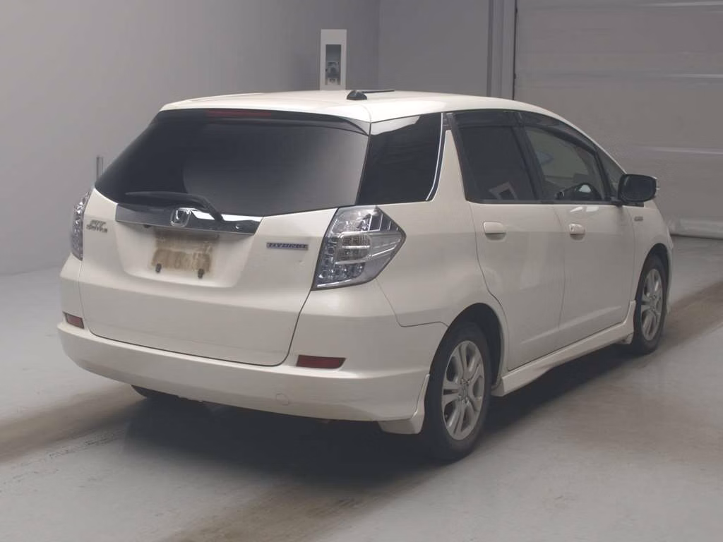 HONDA FIT SHUTTLE