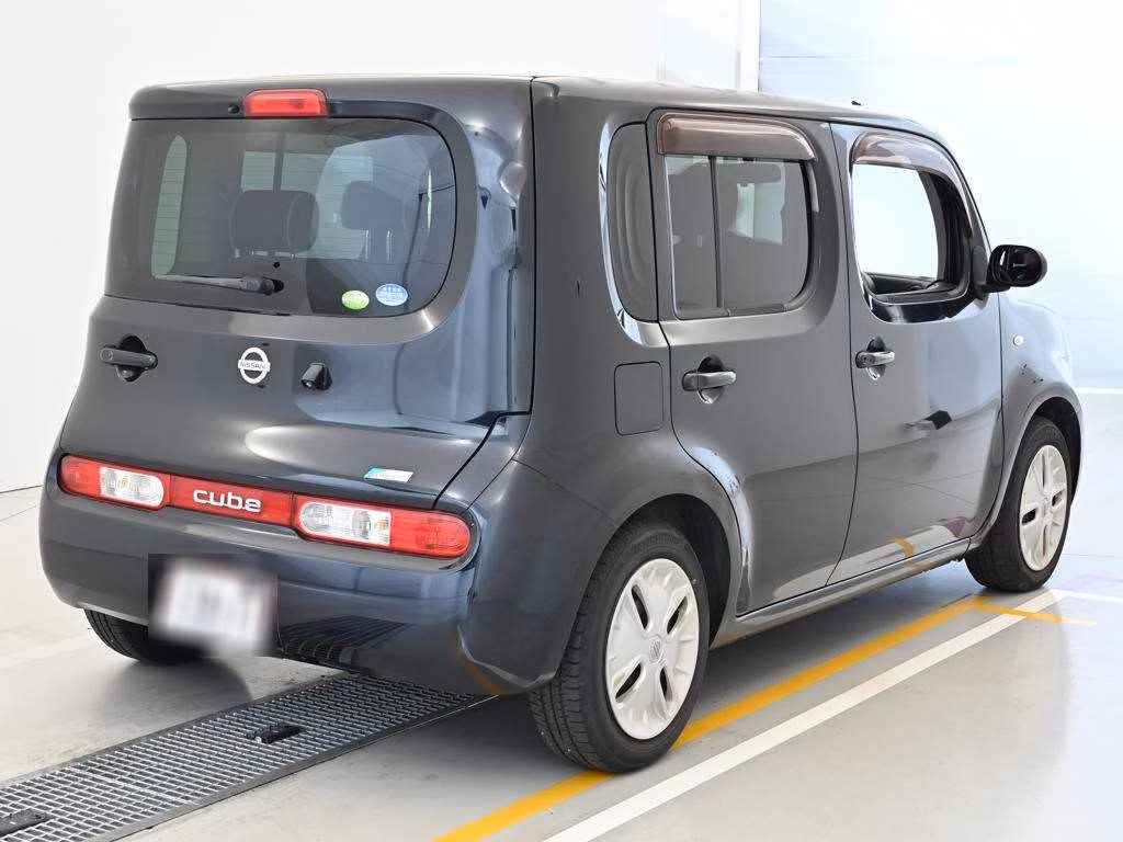 NISSAN CUBE