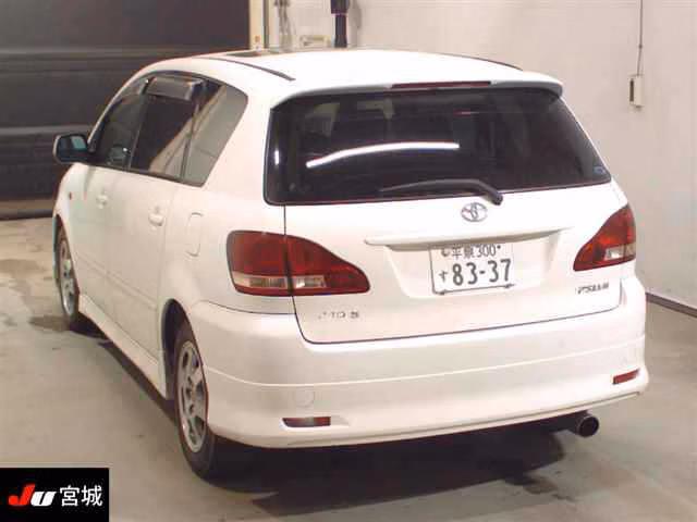 Toyota Ipsum