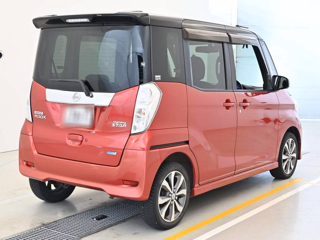 NISSAN DAYZ ROOX