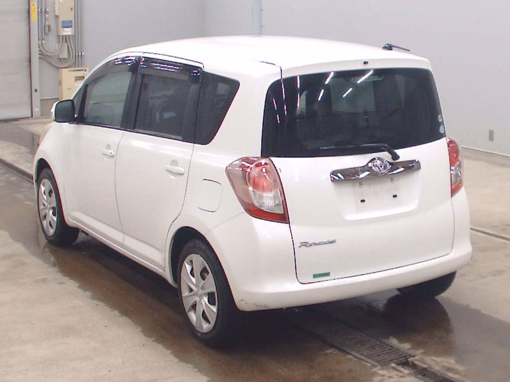 TOYOTA RACTIS