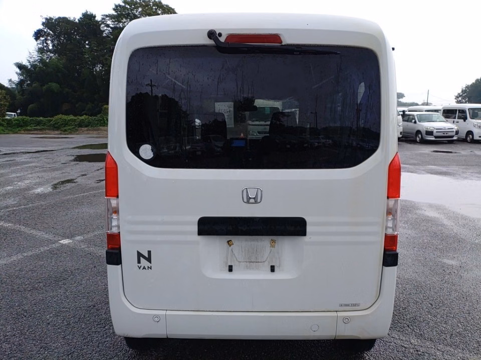 HONDA N-VAN