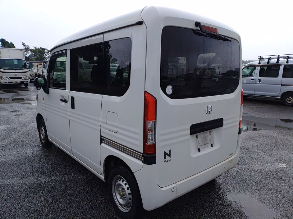 HONDA N-VAN