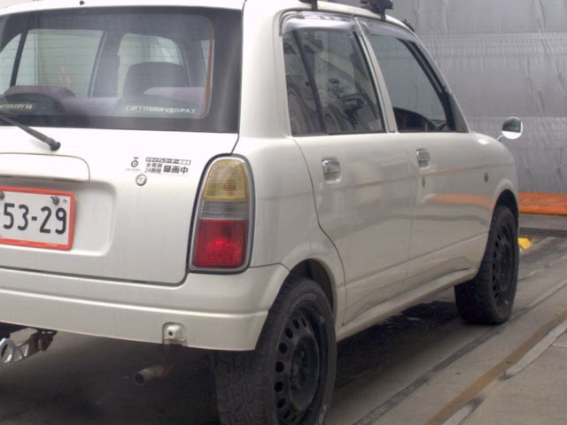 DAIHATSU MIRA GINO