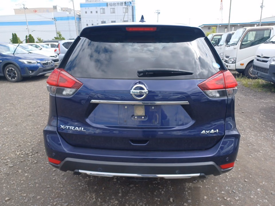 NISSAN X-TRAIL