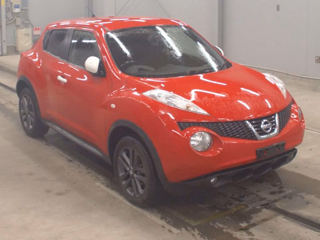 NISSAN JUKE