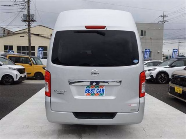 NISSAN NV350 CARAVAN