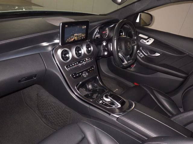 MERCEDES-BENZ C-CLASS