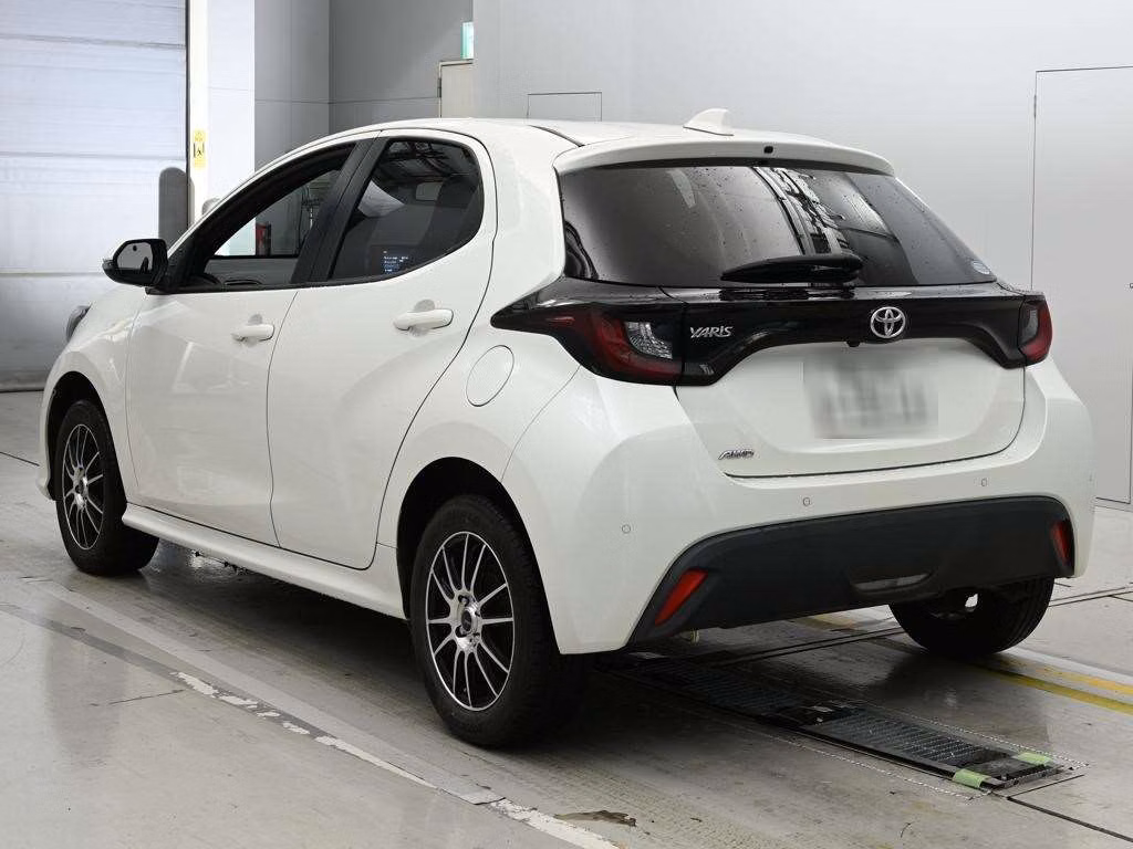 TOYOTA YARIS
