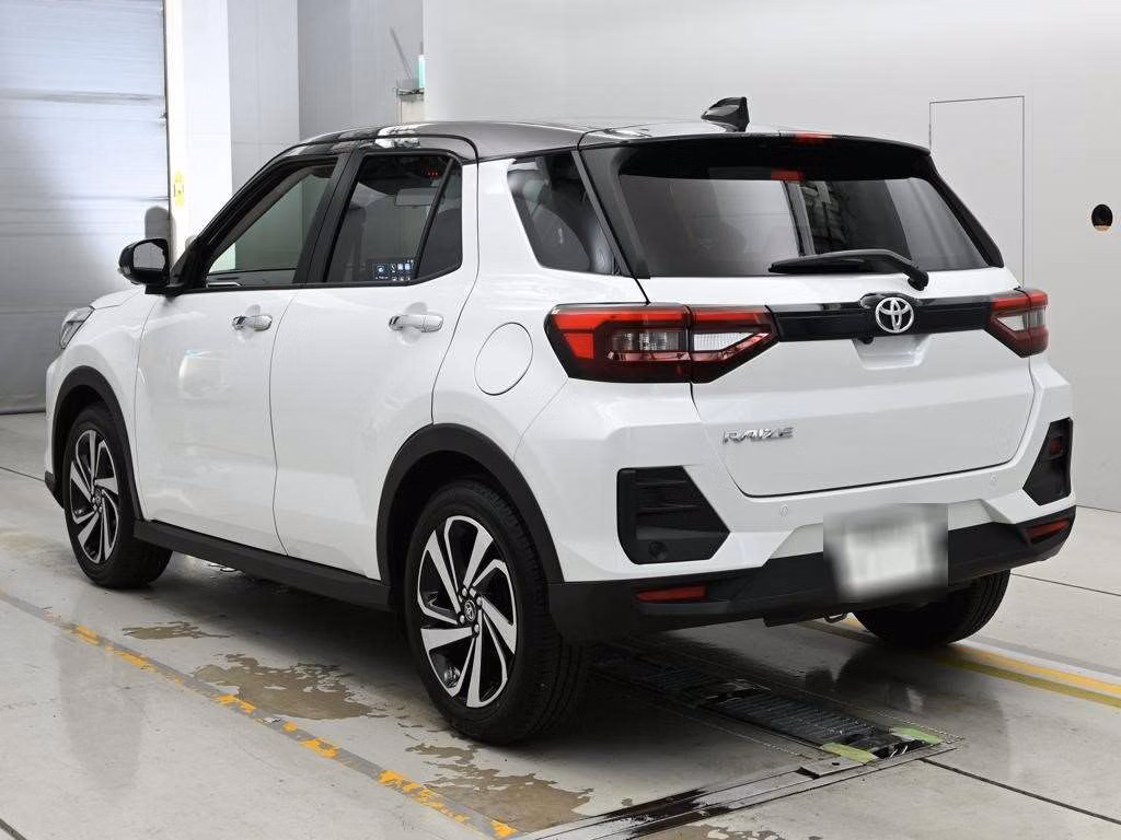 TOYOTA RAIZE