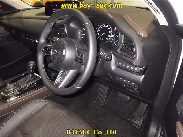 MAZDA CX-30