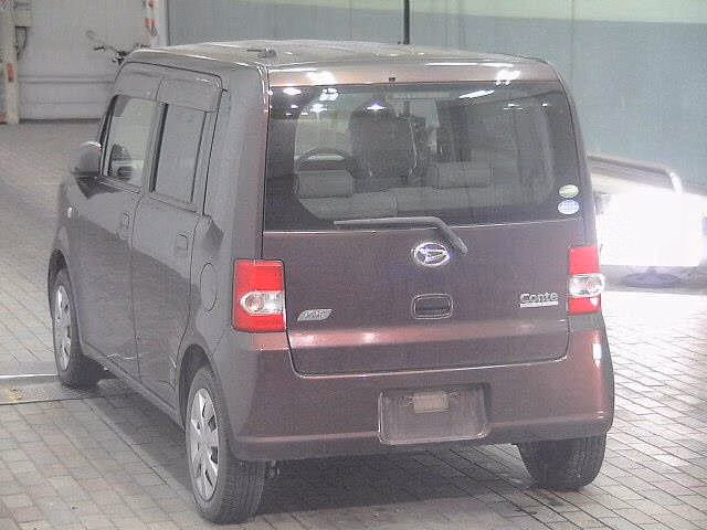 DAIHATSU MOVE CONTE