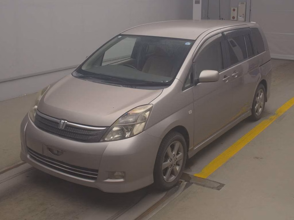 TOYOTA ISIS