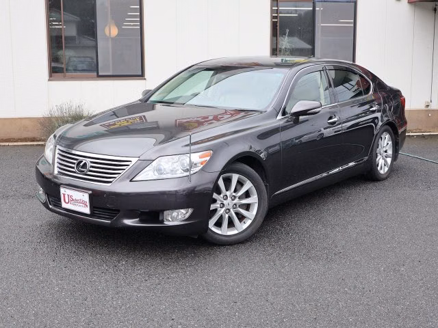 Lexus LS460