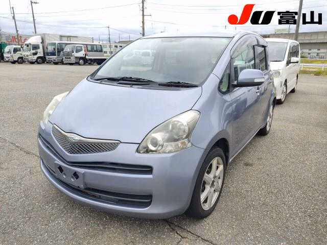 TOYOTA RACTIS