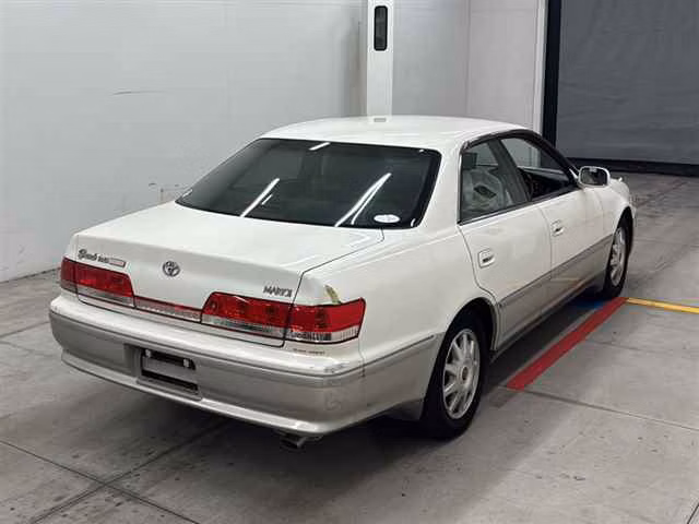 TOYOTA MARK II