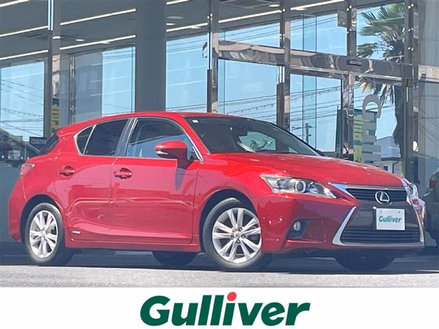 Lexus CT200h