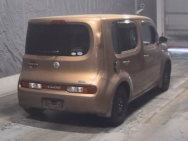 NISSAN CUBE
