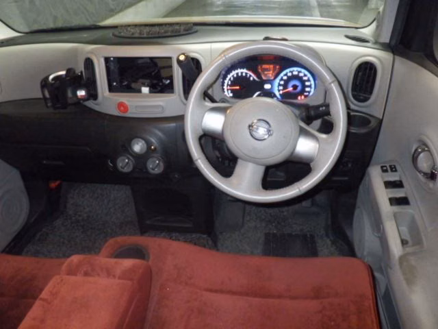 NISSAN CUBE
