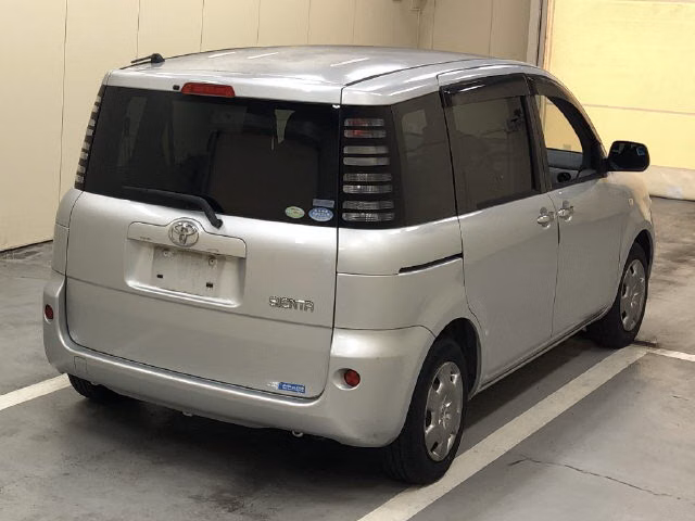 TOYOTA SIENTA