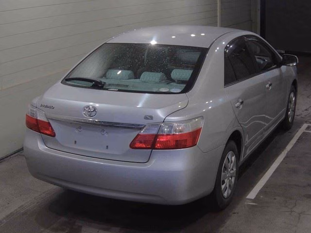 TOYOTA PREMIO