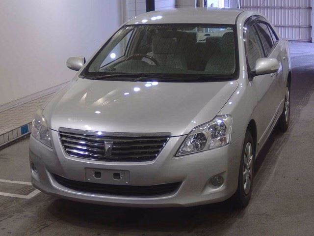 TOYOTA PREMIO