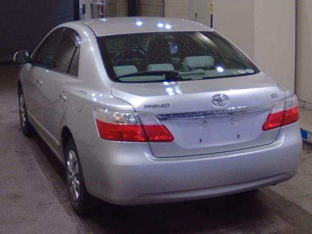 TOYOTA PREMIO