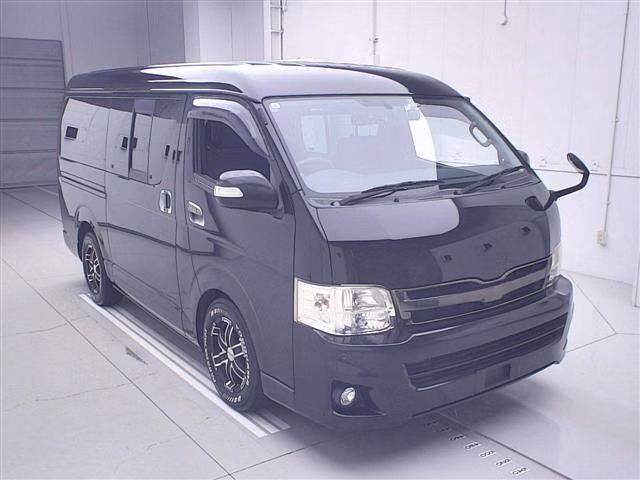 Toyota Regius Ace
