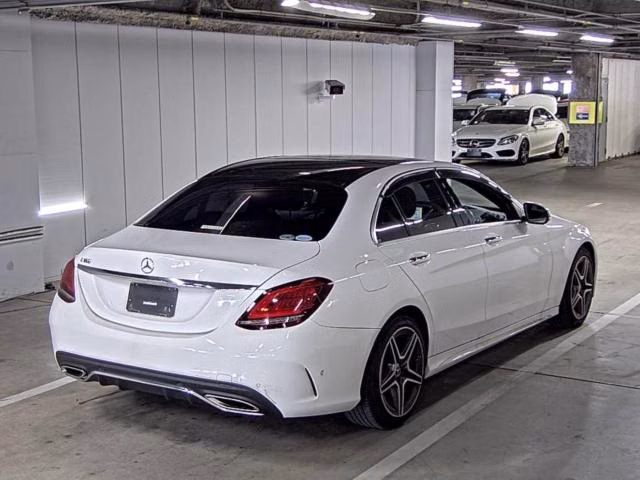 MERCEDES-BENZ C-CLASS