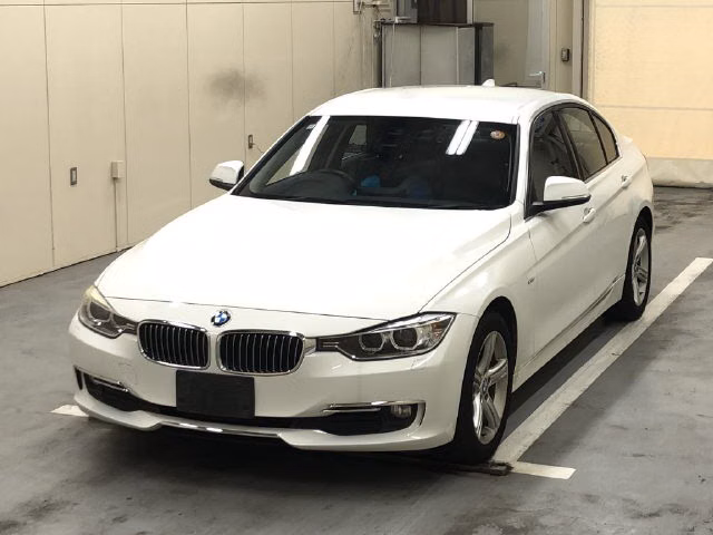 BMW 3-SERIES