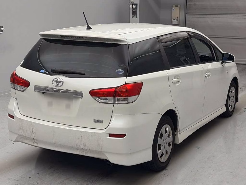 TOYOTA WISH