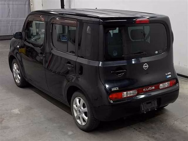 NISSAN CUBE