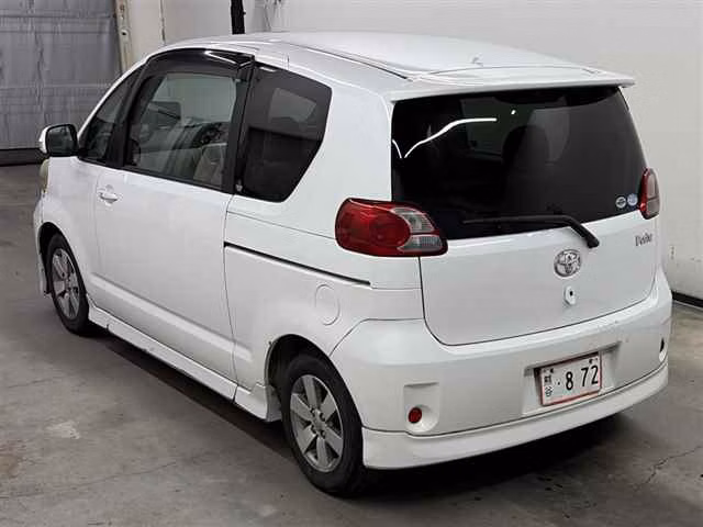 TOYOTA PORTE